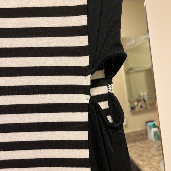 Striped maxi dress - Picture 5 of 7